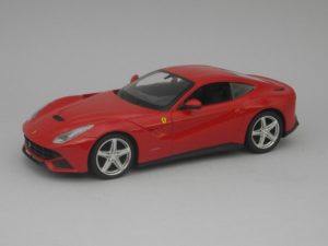 Ferrari F12 Berlinetta - Red - 01