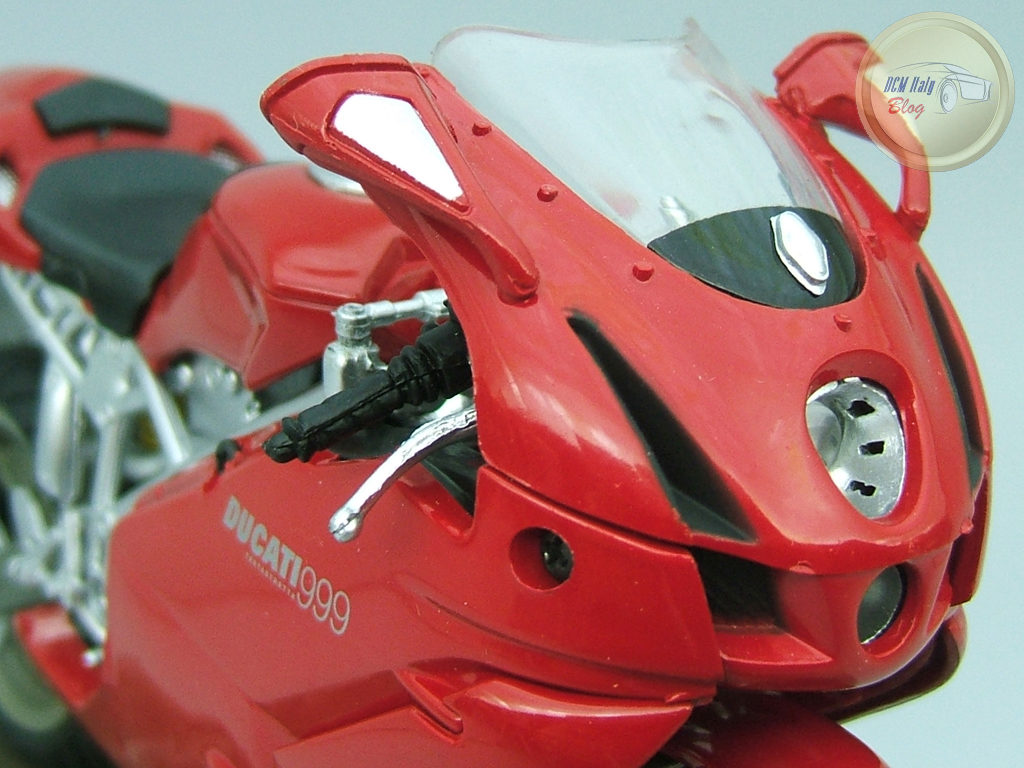 Ducati 999 - Red - 12