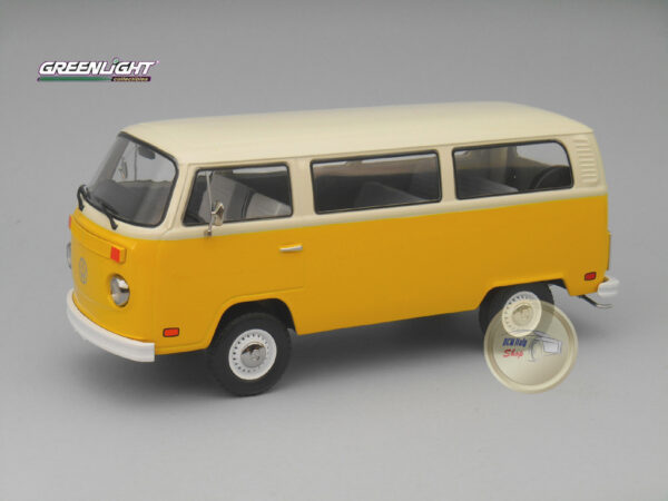 Volkswagen T2 Bus (1978) “Little Miss Sunshine” 1:24 Greenlight