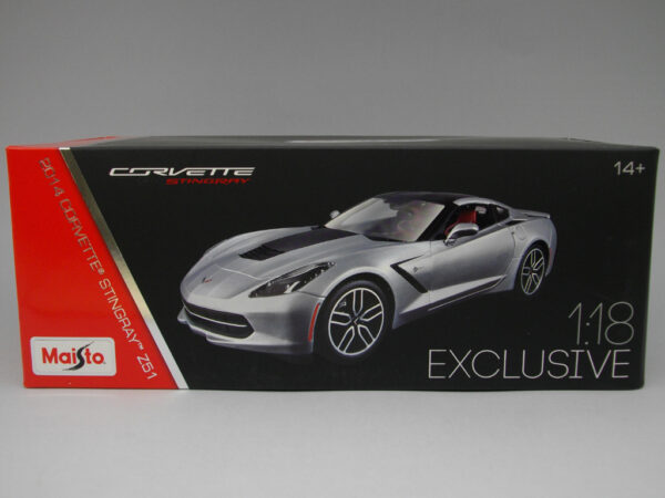 Chevrolet Corvette Stingray Z51 (2014) 1:18 Maisto