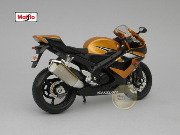 Suzuki GSX-R 1000 1:12 Maisto