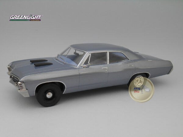 Chevrolet Impala Sport Sedan (1967) “The A-Team” 1:18 Greenlight