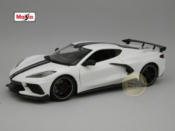 Chevrolet Corvette Stingray (2020) 1:18 Maisto