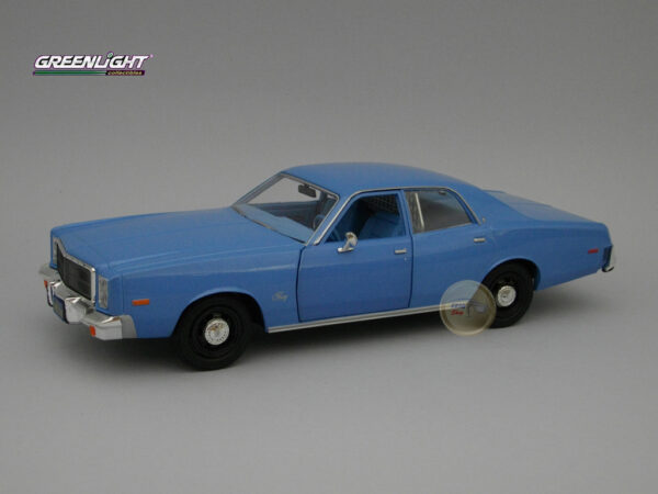 Plymouth Fury (1977) “Christine” (Detective Junkins) 1:24 Greenlight