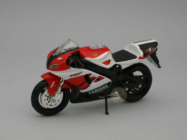 Yamaha YZF-R7 1:18 Burago