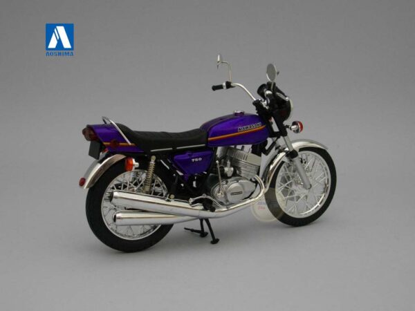 Kawasaki 750ss Mach IV 1:12 Aoshima