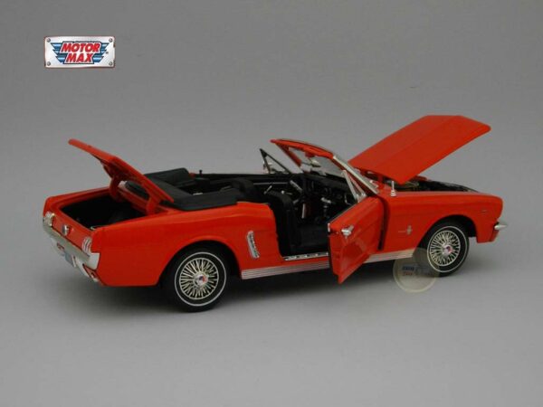 Ford 1/2 Mustang Convertible (1964) 1:18 Motormax