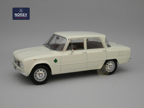 Alfa Romeo Giulia Ti Super (1963) 1:18 Norev