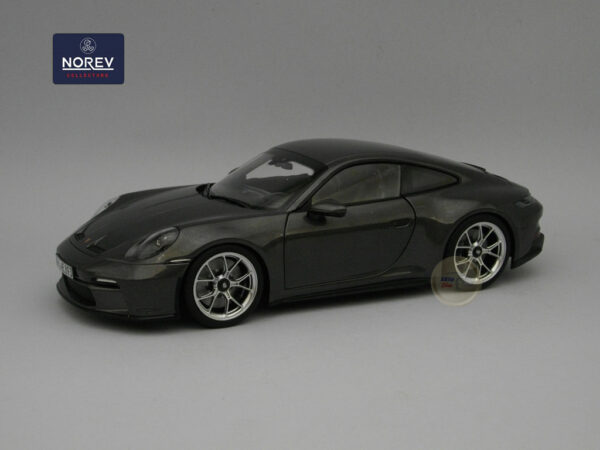 Porsche 911 GT3 (2021) 1:18 Norev