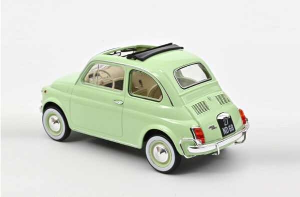 Fiat 500 L (1968) 1:18 Norev