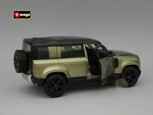 Land Rover Defender 110 (2022) 1:24 Burago