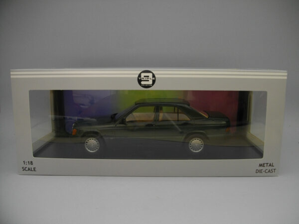 Mercedes 190E 2.3 Sportiline W201 (1993) 1:18 Triple9