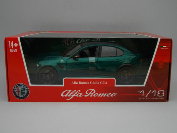 Alfa Romeo Giulia GTA 1:18 Burago