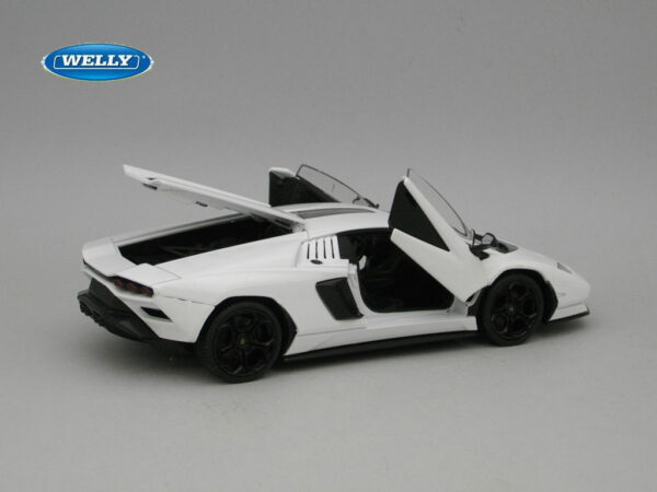 Lamborghini Countach LP 800-4 1:24 Welly