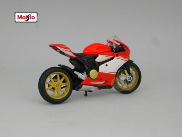 Ducati 1199 Superleggera (2014) 1:18 Maisto