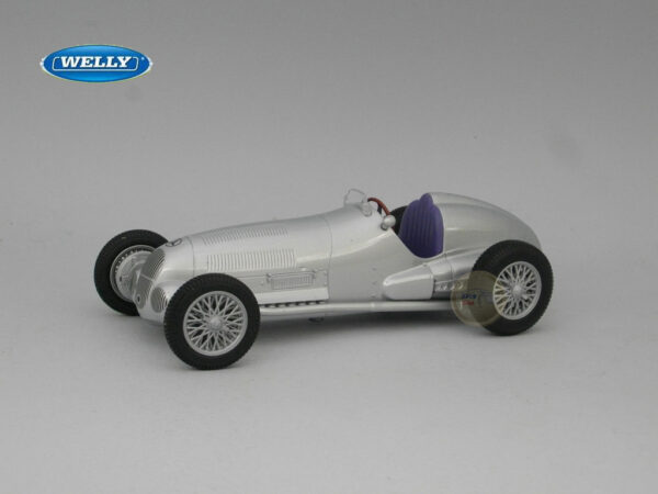 Mercedes W125 (1937) 1:24 Welly