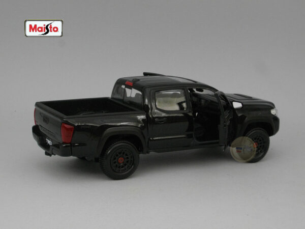 Toyota Tacoma TRD Pro (2023) 1:24 Maisto