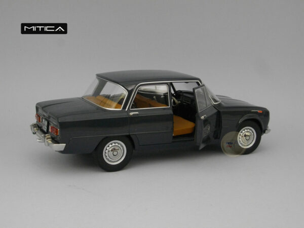 Alfa Romeo Giulia 1.6 Ti (1962) 1:18 Mitica Diecast