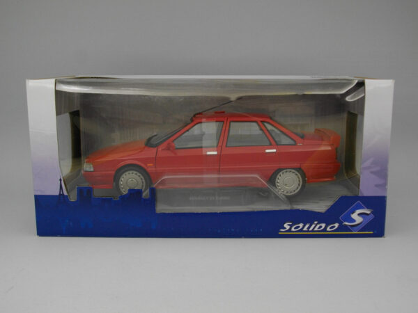 Renault 21 Mk1 Turbo (1998) 1:18 Solido