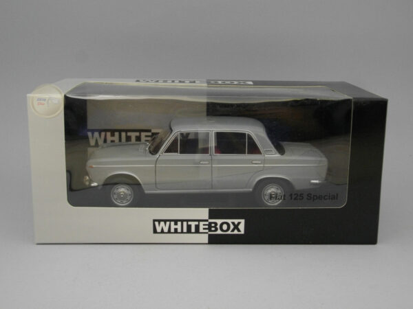 Fiat 125 Special 1:24 Whitebox