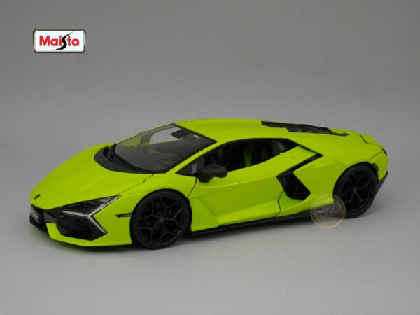 Lamborghini Revuelto 1:18 Maisto