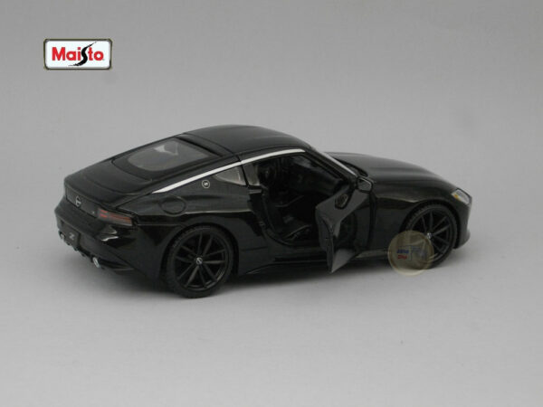 Nissan Z (2023) 1:24 Maisto