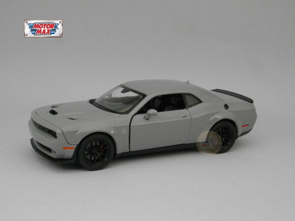 Dodge Challenger SRT Hellcat Wide-Body 1:24 Motormax