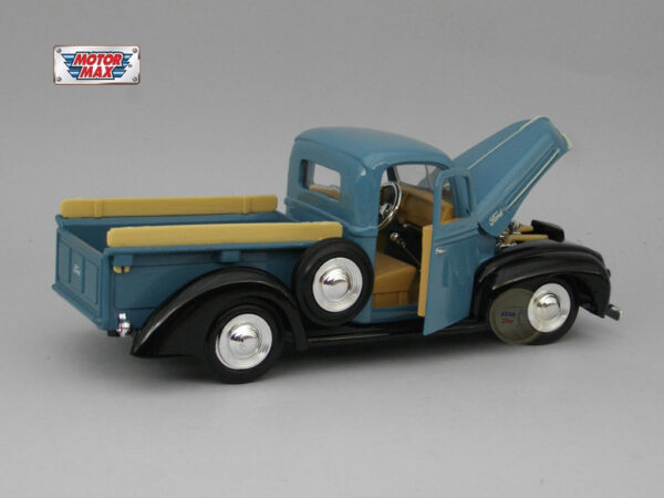 Ford Jailbar Pick-up (1942) 1:24 Motormax