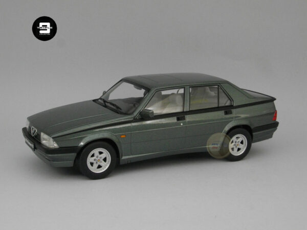 Alfa Romeo 75 (1991) 1:18 Triple9