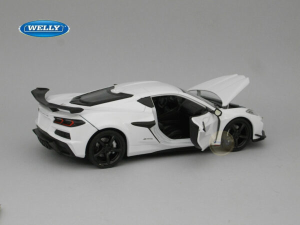 Chevrolet Corvette Z06 (2023) 1:24 Welly