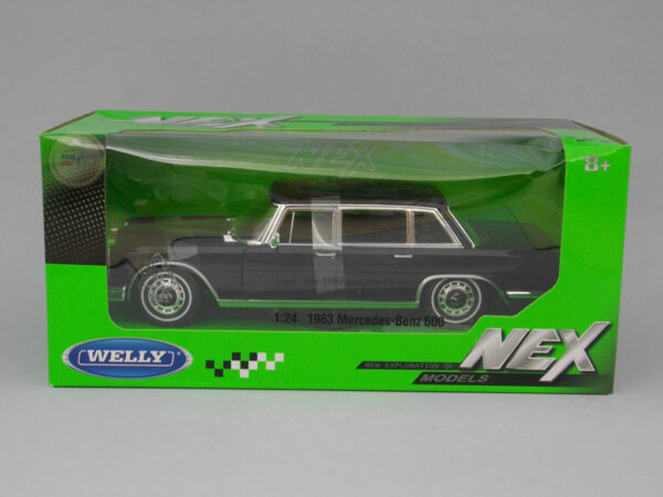 Mercedes-Benz 600 (1963) 1:24 Welly