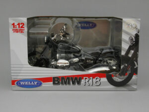 BMW R18