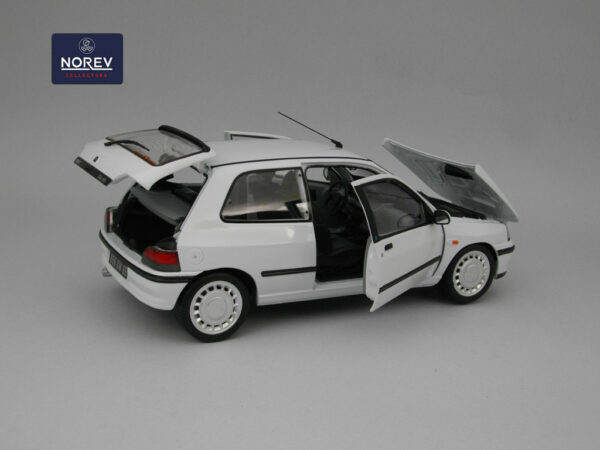 Renault Clio 16S (1991) 1:18 Norev