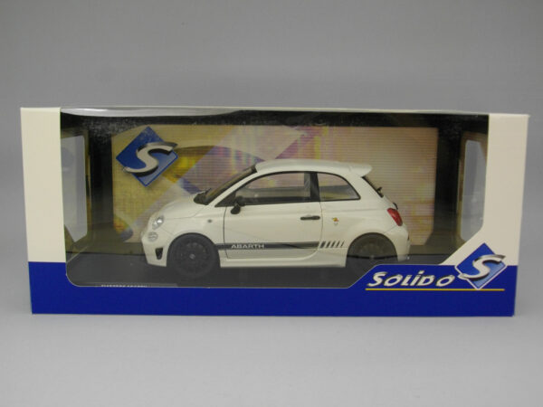 Fiat F595 Abarth (2022) 1:18 Solido